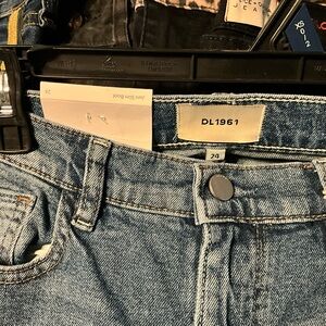 DL1961 Women's Boyfriend Jeans in Blue